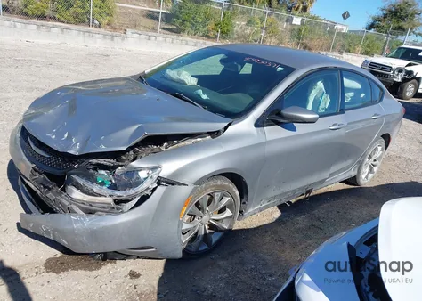 2015 Chrysler 200 S z USA, uszkodzony, nr VIN 1C3CCCBG3FN730923
